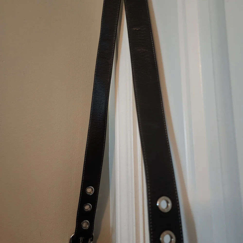 All leather coach crossbody - Picture 3 of 10